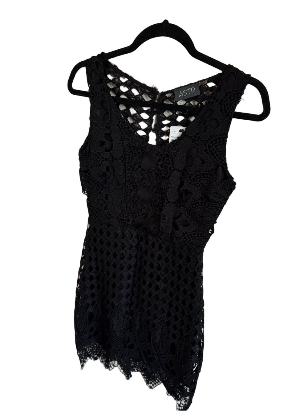 *NWT* ASTR [Nordstrom] Lace Cocktail Dress - Picture 5 of 16